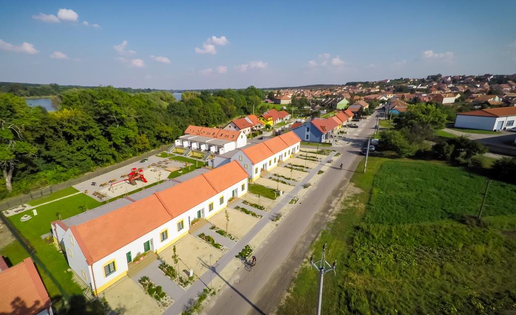 Apartmany Belveder Хлоховец Екстериор снимка